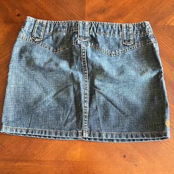 Volcom Juniors Size 3 Blue Denim Mini Jean Skirt Y2K - Picture 2 of 7